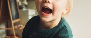 Enfant et bouton de fievre